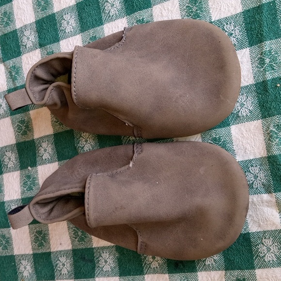 Sweet N Swag Baby Moccasin Shoes Size 5 - Picture 1 of 5
